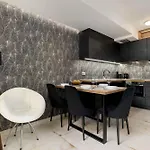 Komfortowy Z Prywatnym Ogrodkiem I Parkingiem W Bielsko-bialej By Renters Apartment *