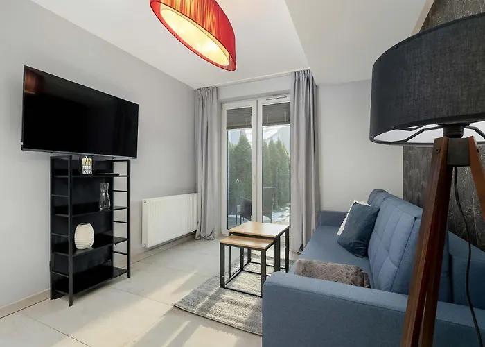 Apartament Komfortowy Z Prywatnym Ogródkiem I Parkingiem W Bielsko-białej By Renters Bielsko-Biała