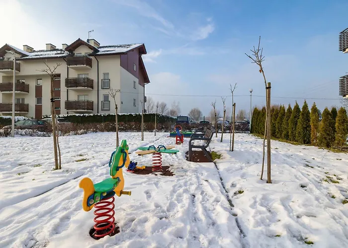 Komfortowy Z Prywatnym Ogrodkiem I Parkingiem W Bielsko-bialej By Renters *